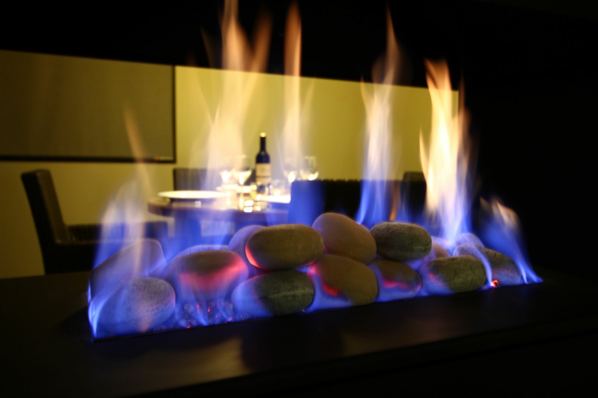 Chateau Elan At The Vintage Pokolbin Zewnętrze zdjęcie A bioethanol fireplace